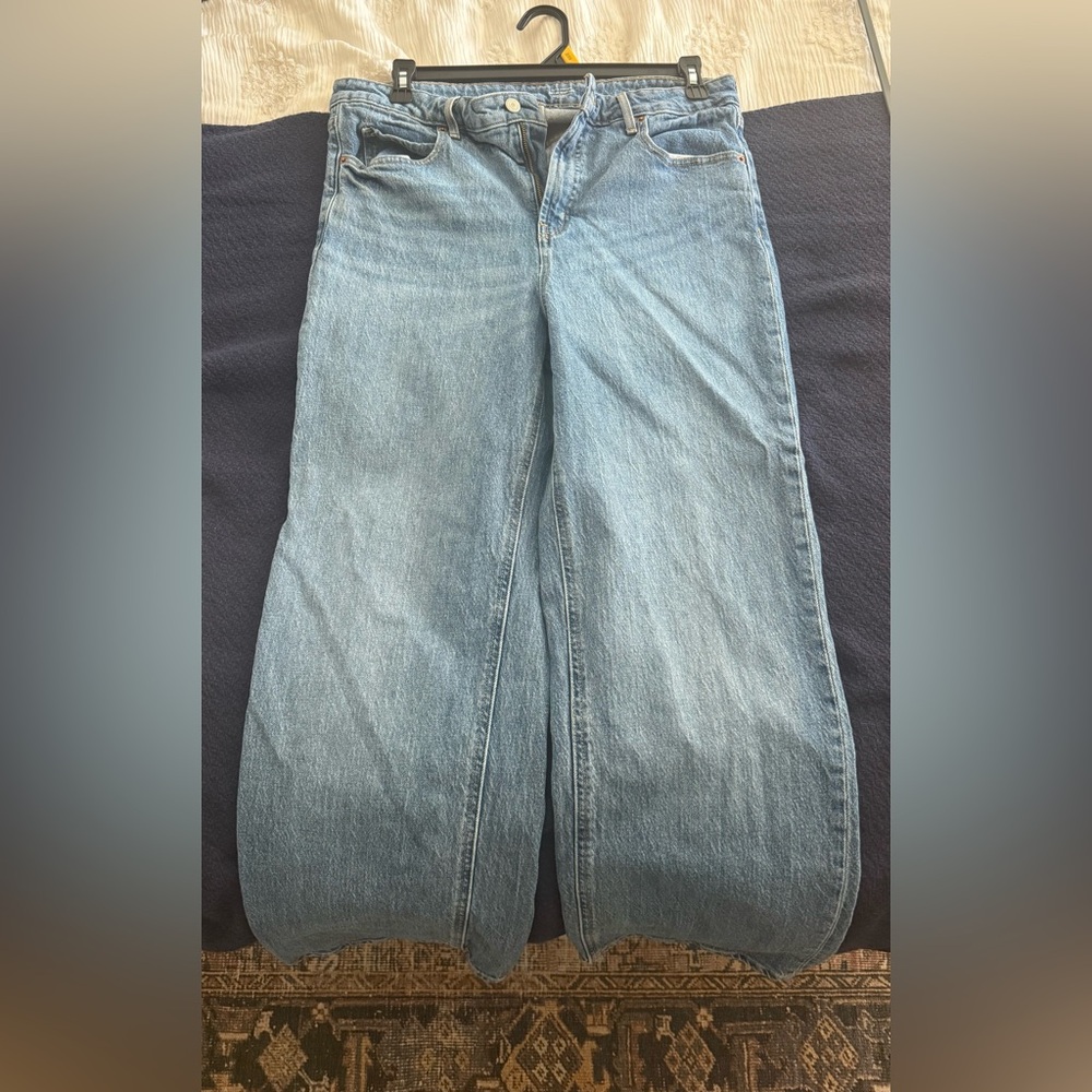 Old Navy sky High wide leg jean